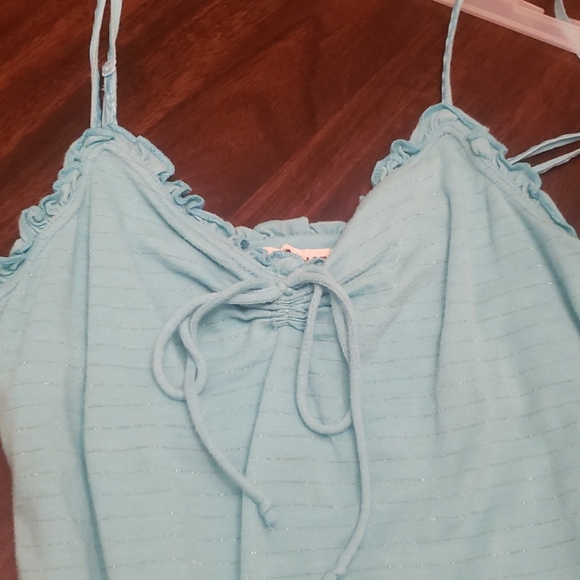 Top - Picture 4 of 4